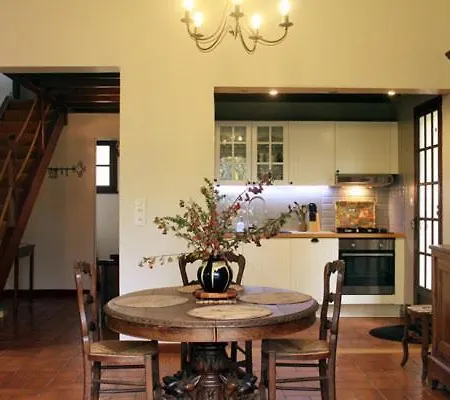Maison Longarisse Nyaraló *