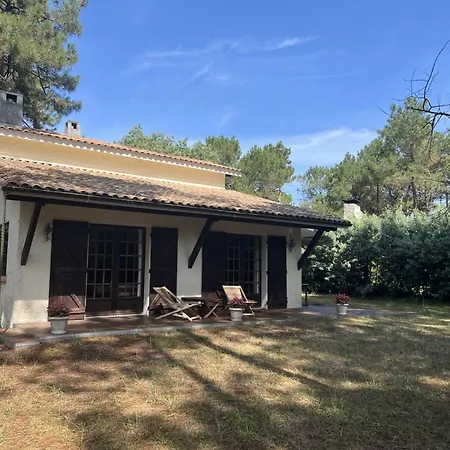 Nyaraló Maison Longarisse